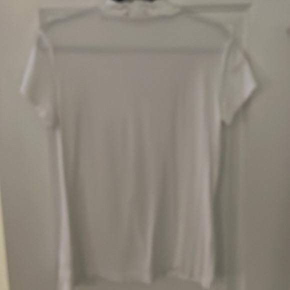 Lilly Pulitzer UPF 50 Luxletic Frida Ruffle Polo Top - Picture 5 of 9